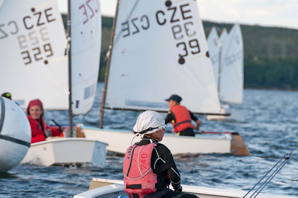 D2013-027-304u.jpg