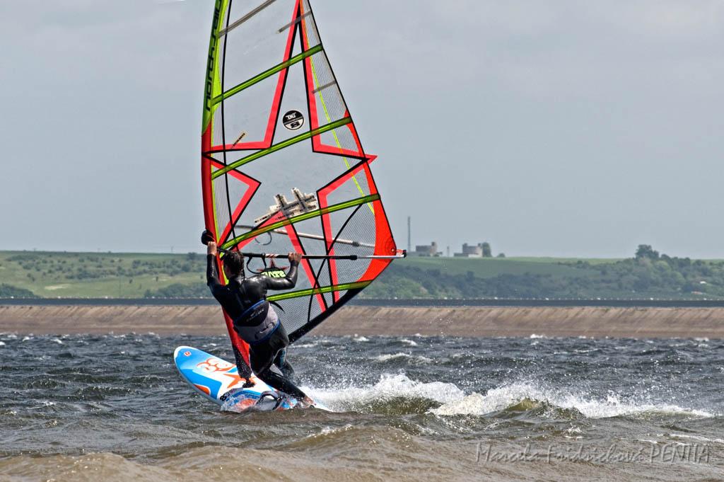 D2009-015-094.jpg