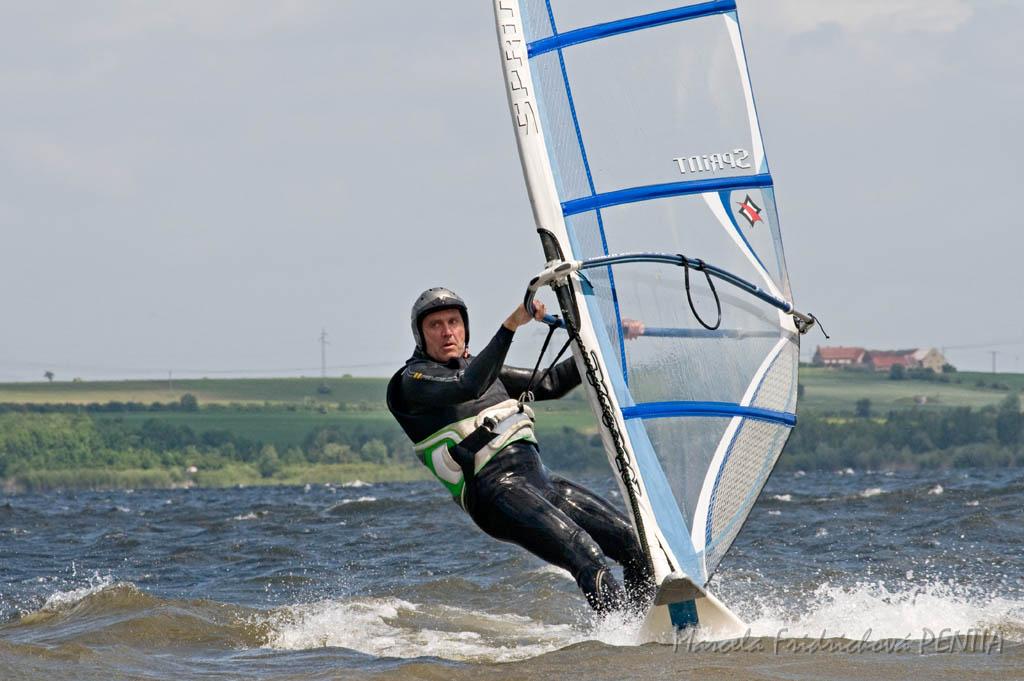 D2009-015-189.jpg