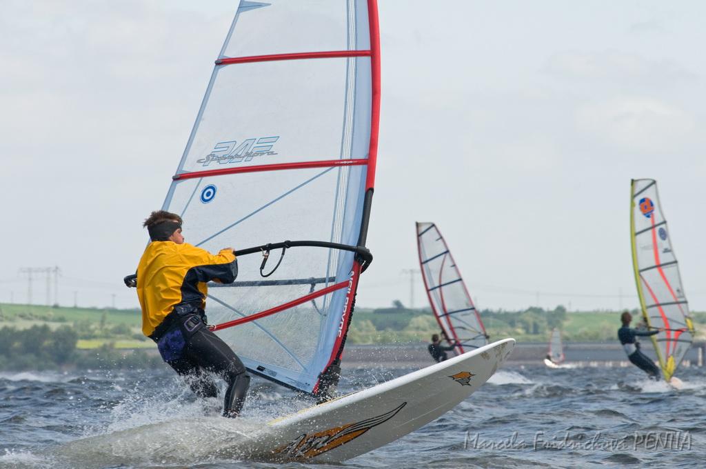 D2009-015-214u.jpg