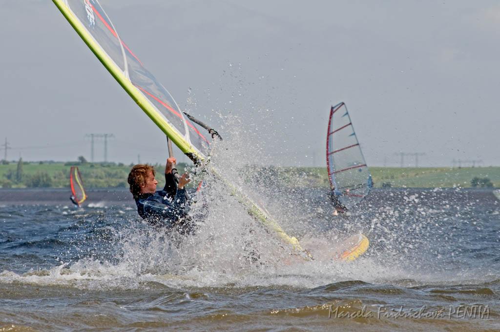 D2009-015-248.jpg