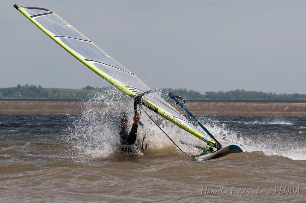 D2009-015-267u.jpg