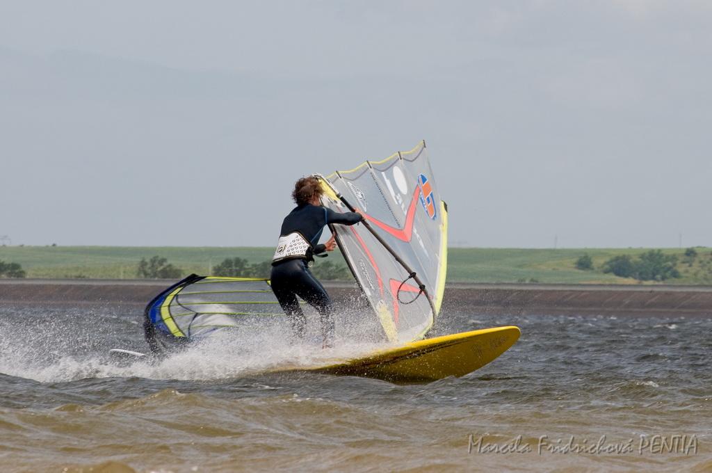 D2009-015-450u.jpg