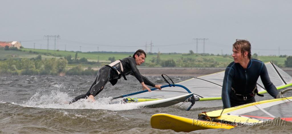 D2009-015-483u.jpg