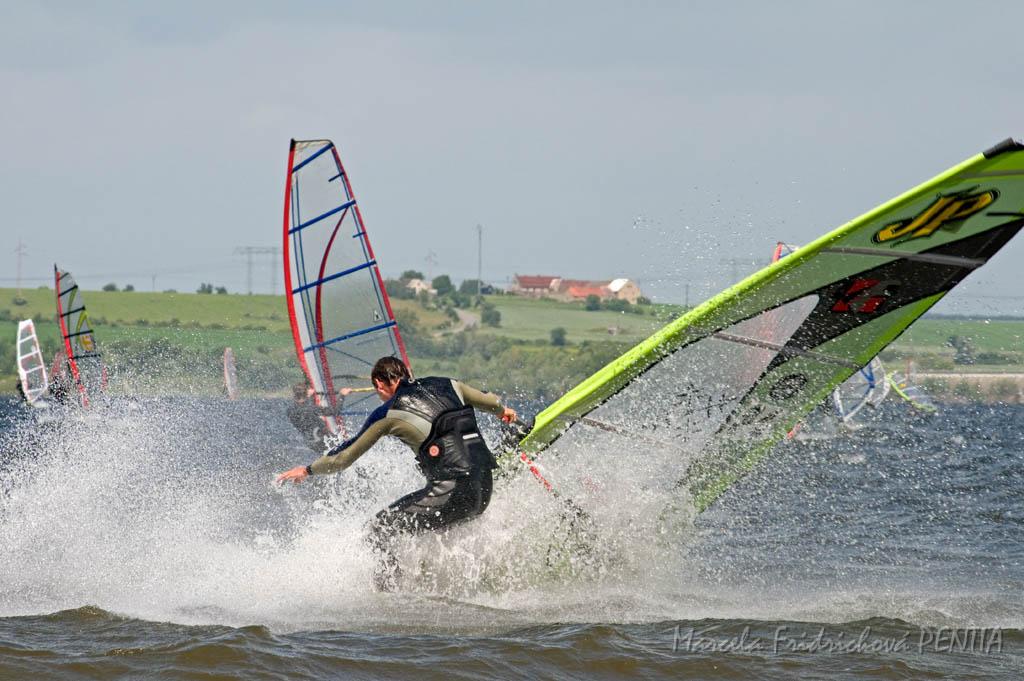 D2009-015-576.jpg