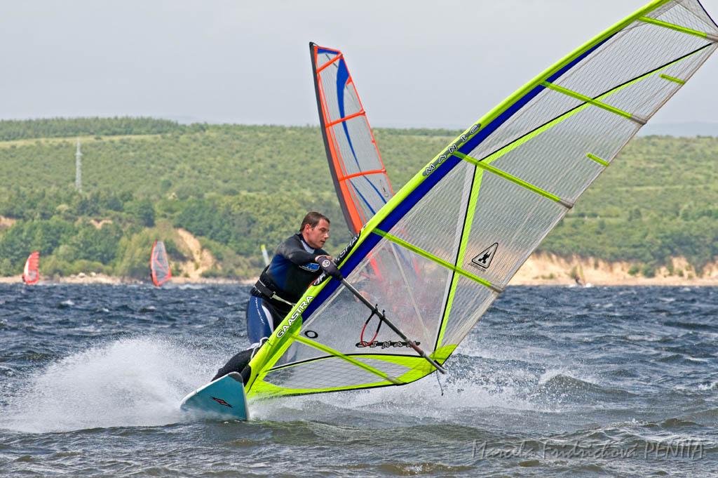 D2009-015-622.jpg