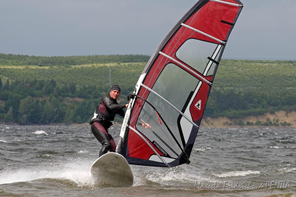 D2009-015-706.jpg