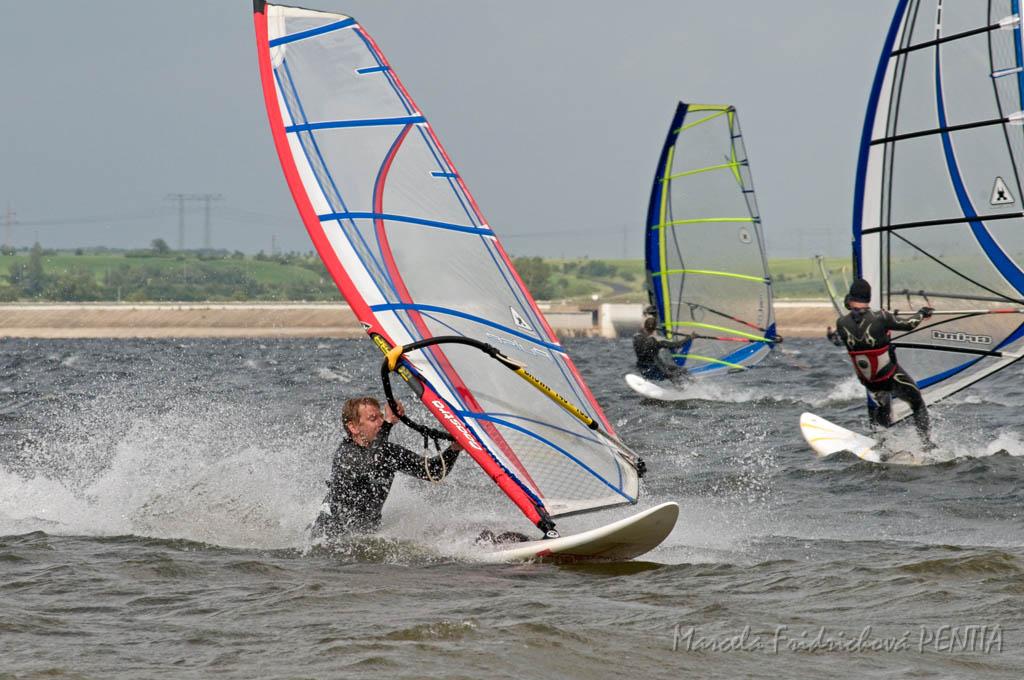 D2009-015-747.jpg