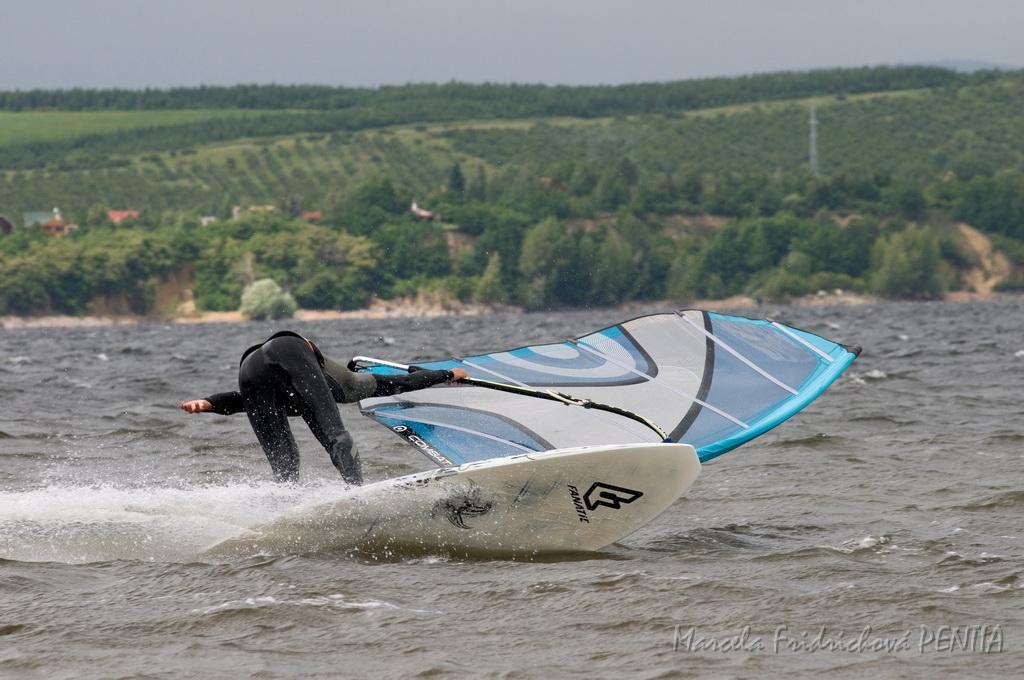 D2009-015-764u.jpg