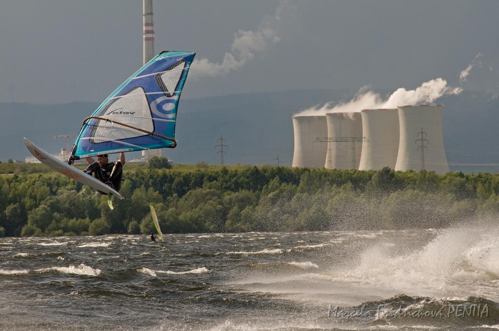 D2009-017-505u.jpg