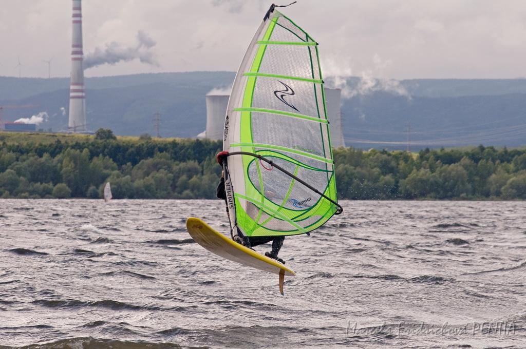 D2009-017-640u.jpg