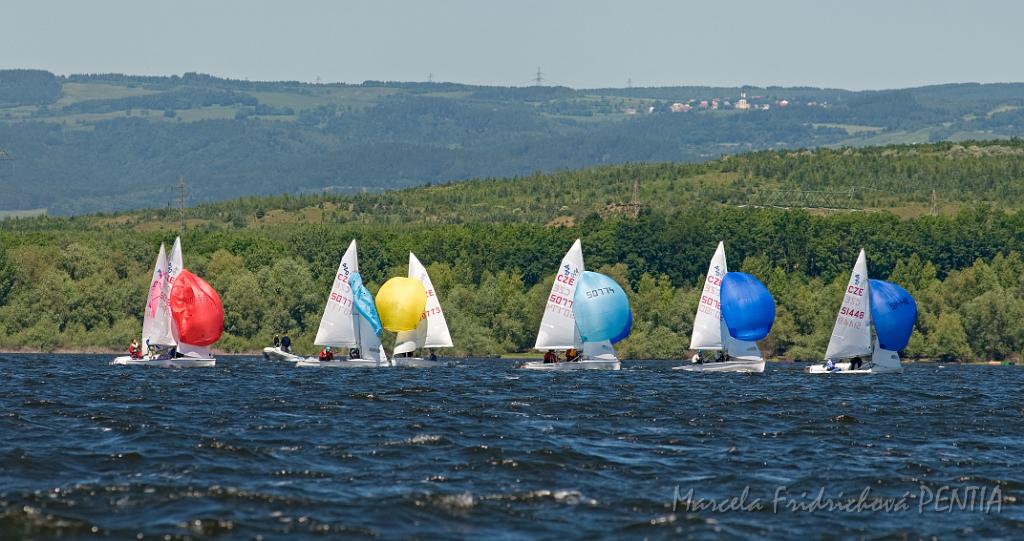 D2009-018-116u.jpg