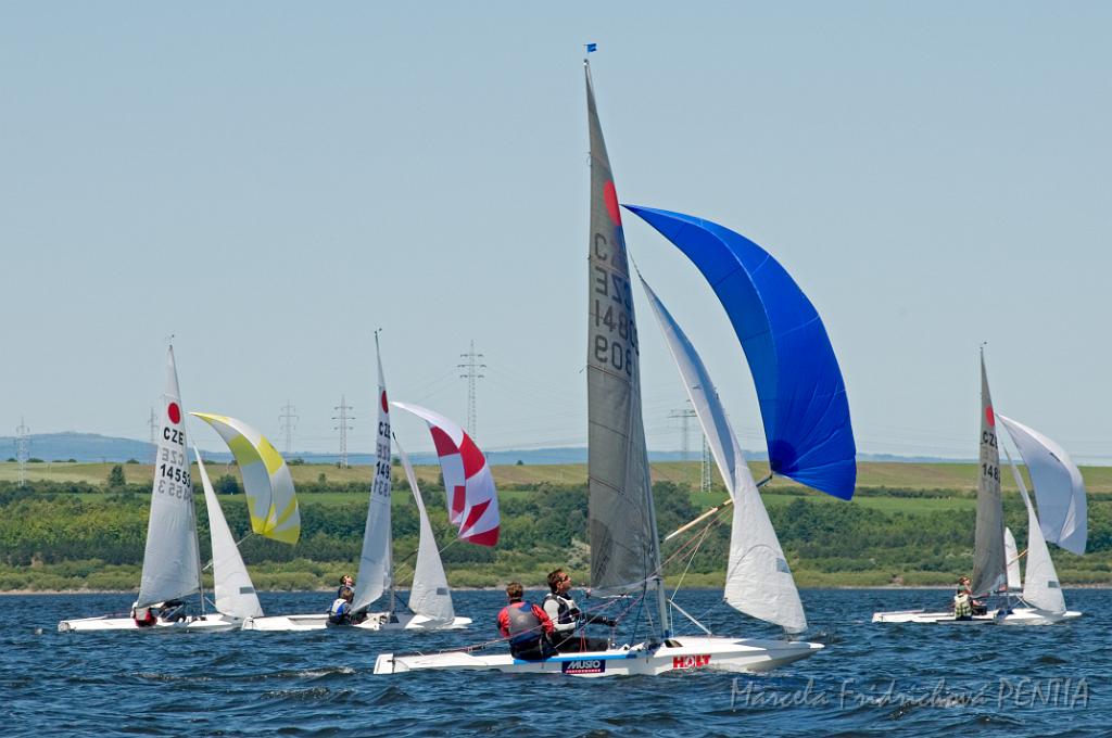 D2009-018-299u.jpg