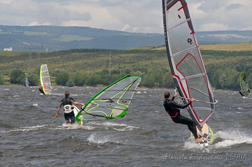 D2009-019-156u.jpg