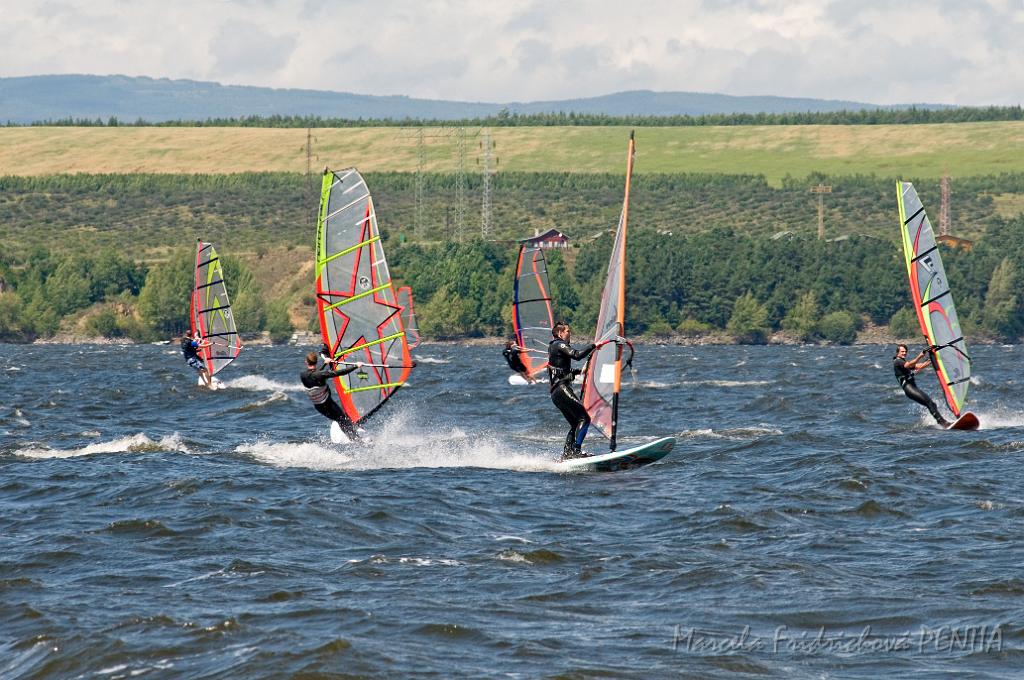 D2009-019-386u.jpg