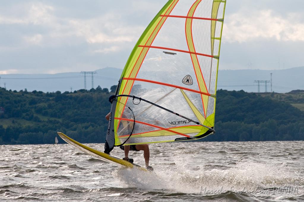 D2009-019-452u.jpg