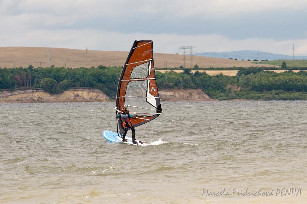 D2009-020-358u.jpg
