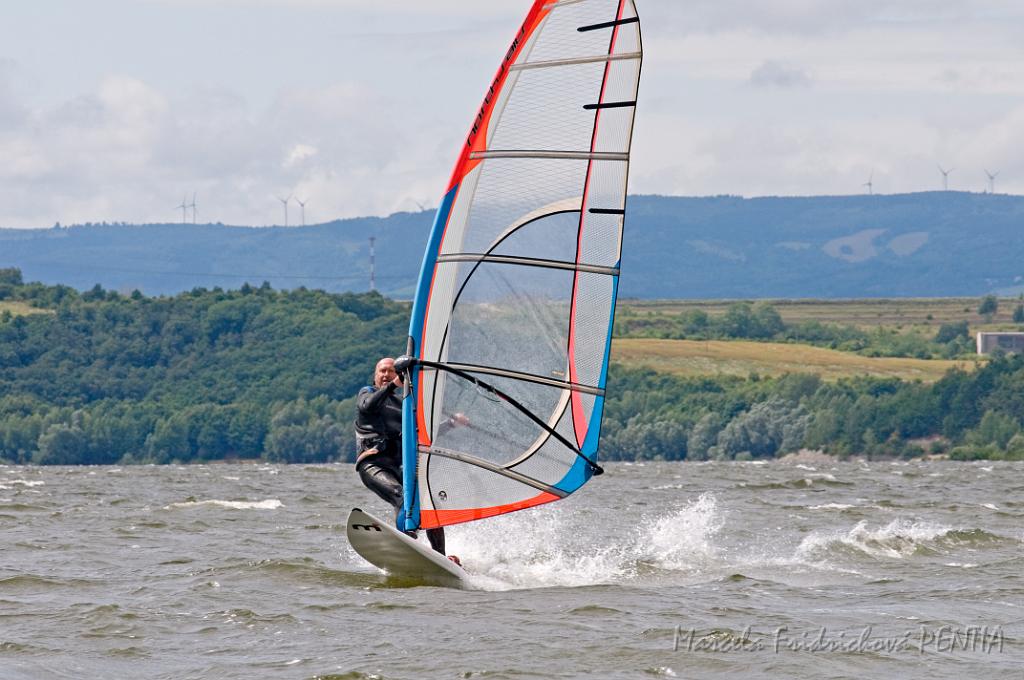 D2009-020-349u.jpg