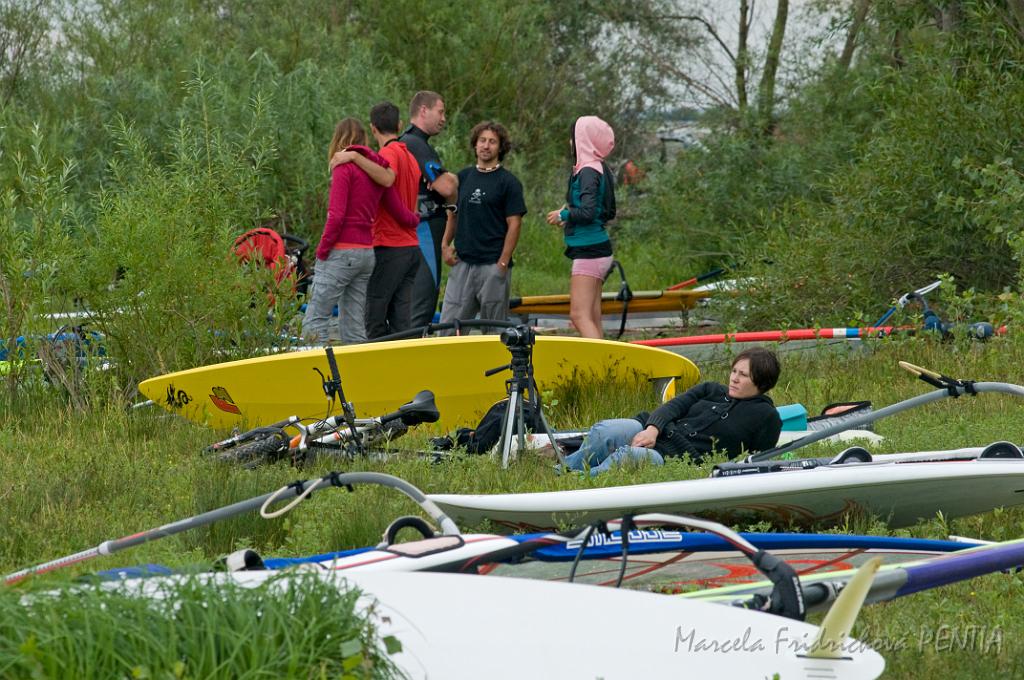 D2009-020-053u.jpg