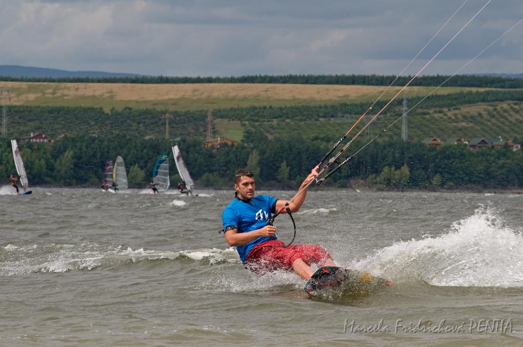 D2009-020-098u.jpg