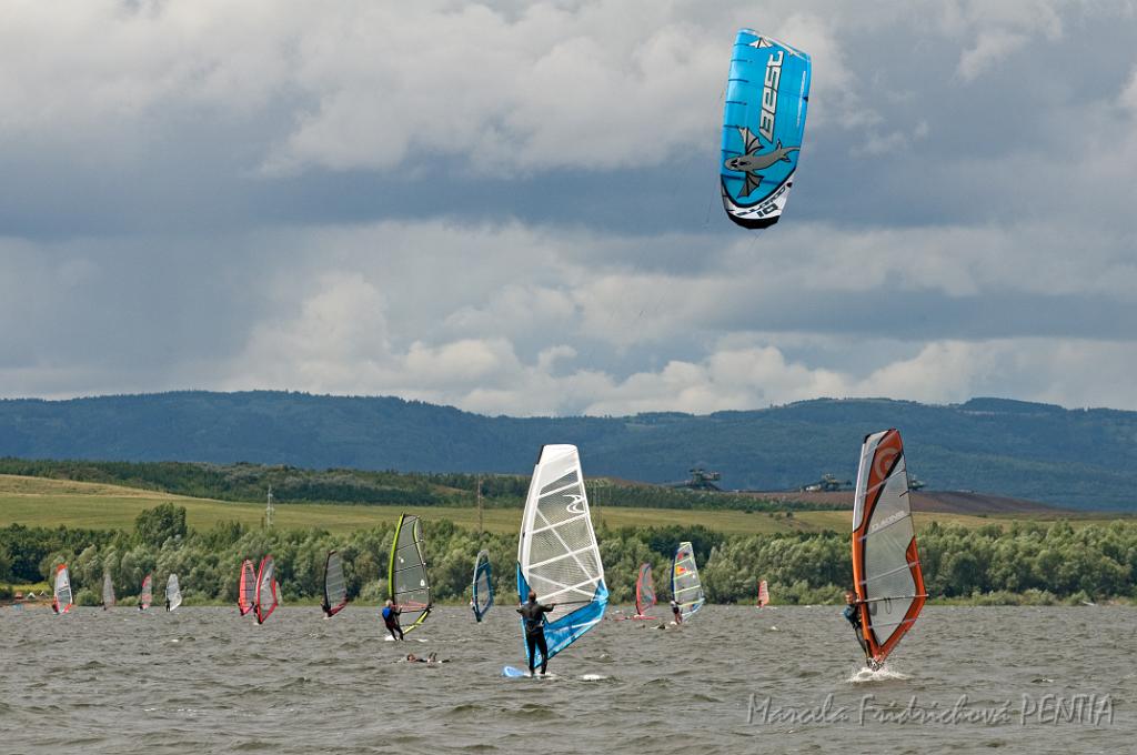 D2009-020-117u.jpg