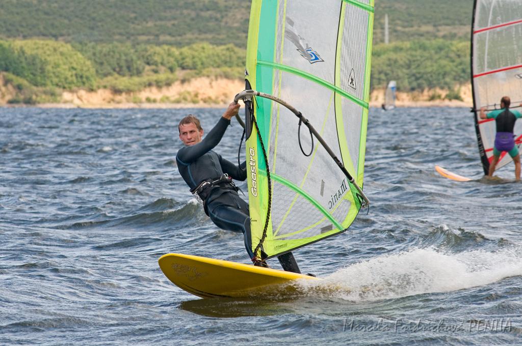 D2009-021-027u.jpg