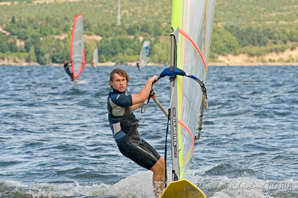 D2009-021-035u.jpg