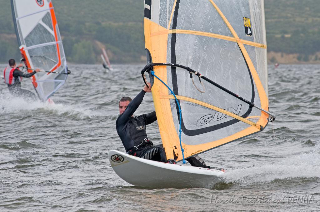 D2009-021-078u.jpg