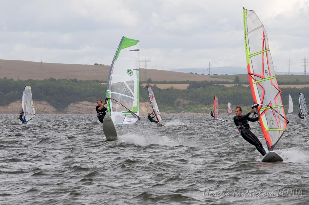 D2009-021-080u.jpg