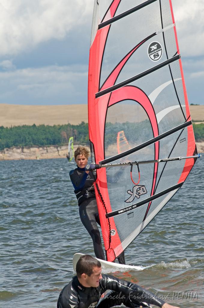 D2009-021-086u.jpg