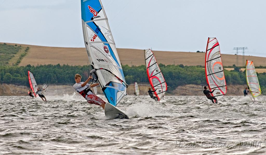 D2009-021-104u.jpg