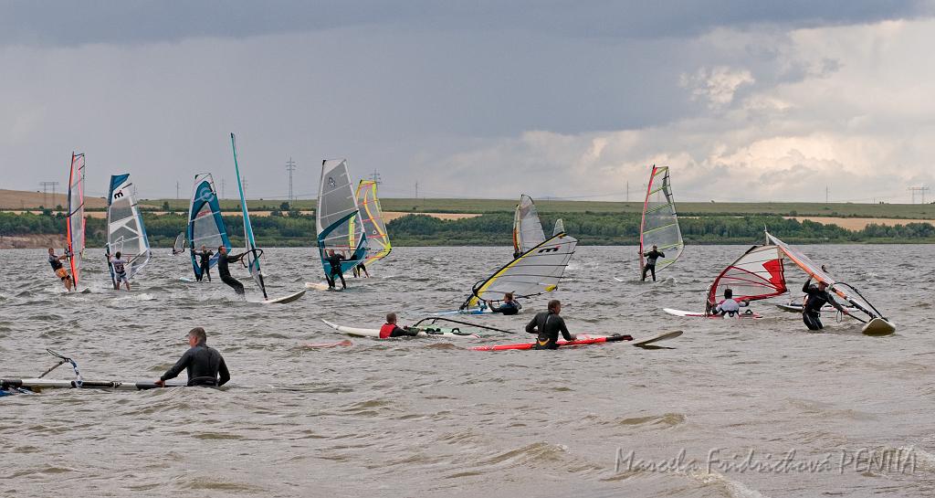 D2009-021-120u.jpg