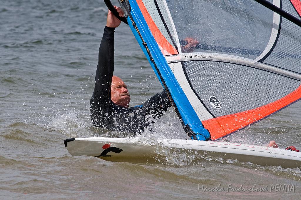 D2009-022-075u.jpg