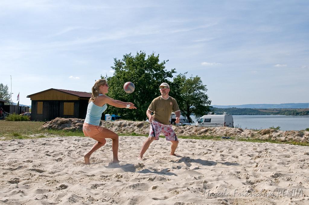 D2009-023-145u.jpg