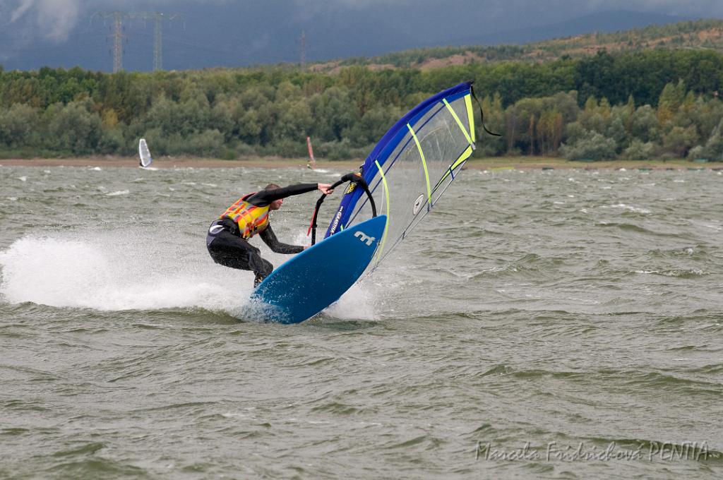 D2009-029-114u.jpg