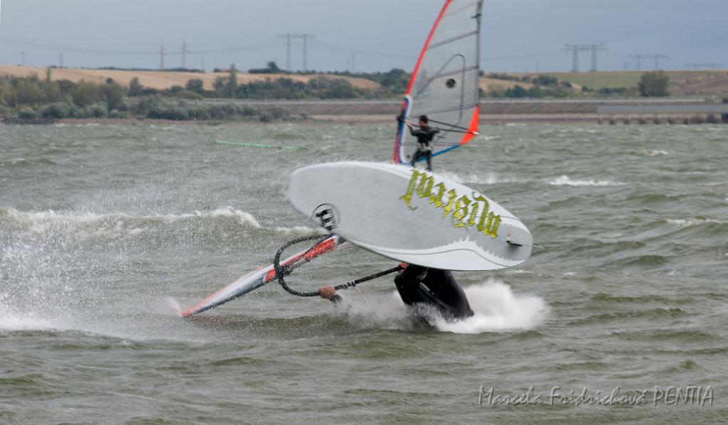 D2009-029-270u.jpg