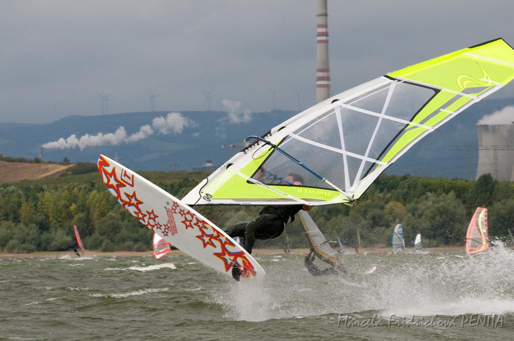 D2009-029-334u.jpg