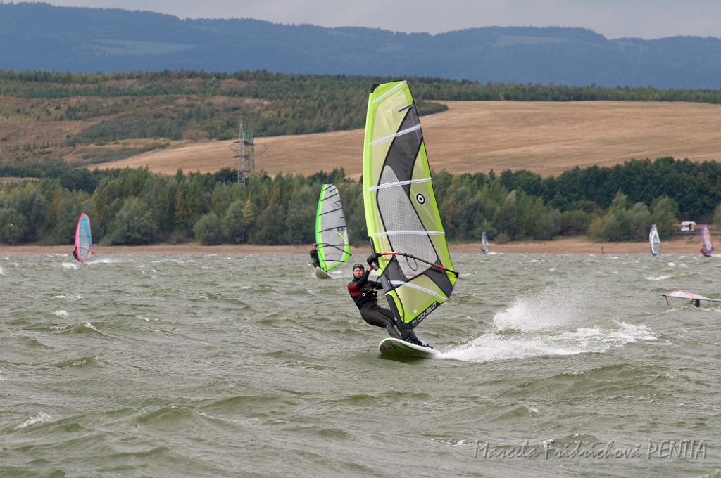D2009-029-364u.jpg