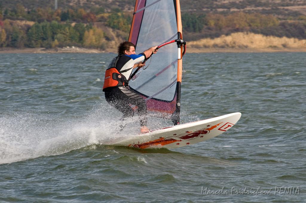 D2009-037-012.jpg