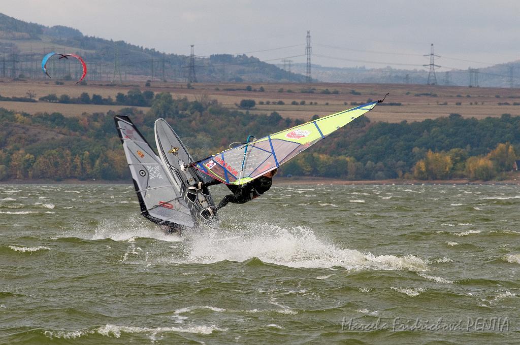 D2009-037-271.jpg