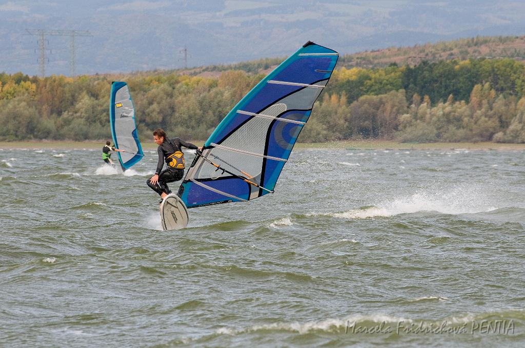 D2009-037-379.jpg