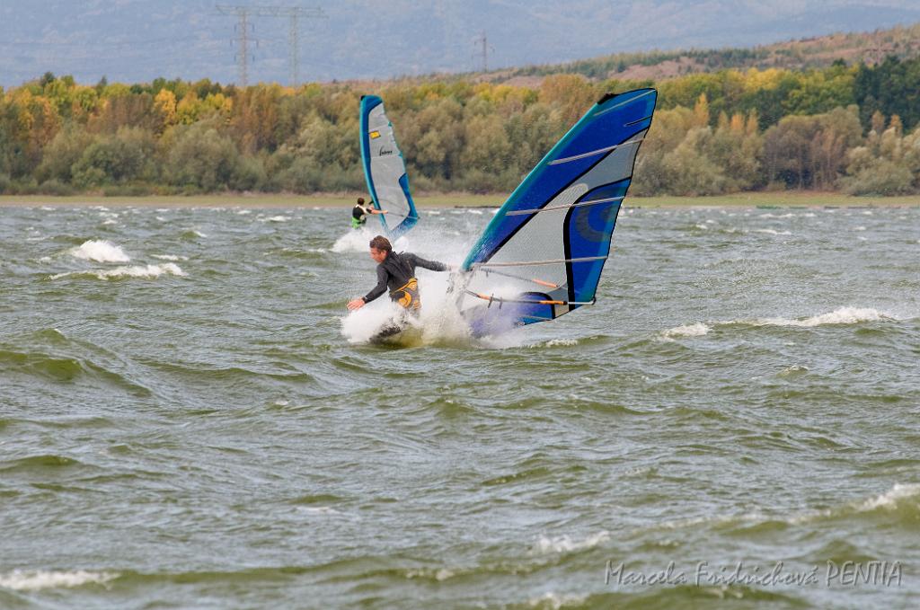 D2009-037-380.jpg