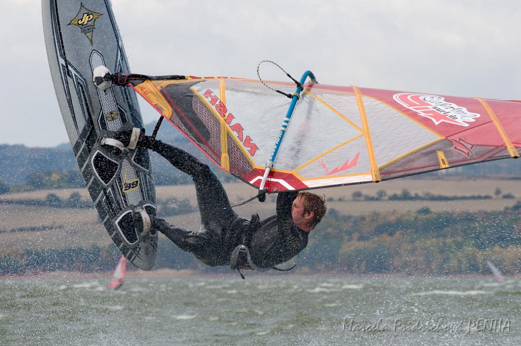 D2009-037-389.jpg