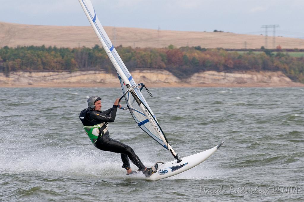 D2009-037-410.jpg