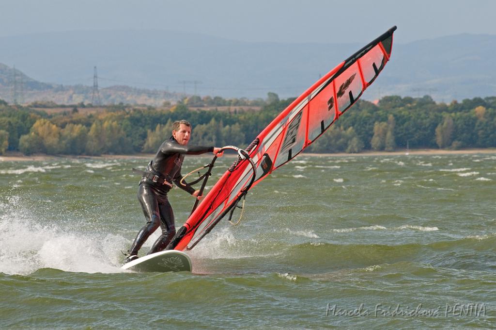 D2009-037-569.jpg