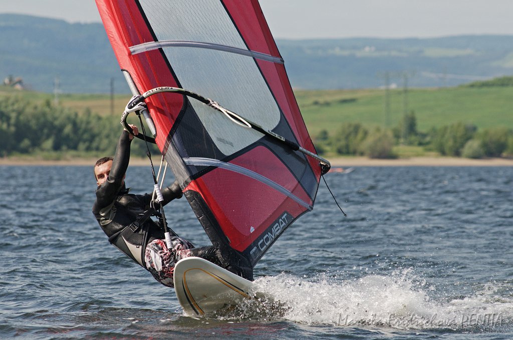 D2011-003-055u.jpg