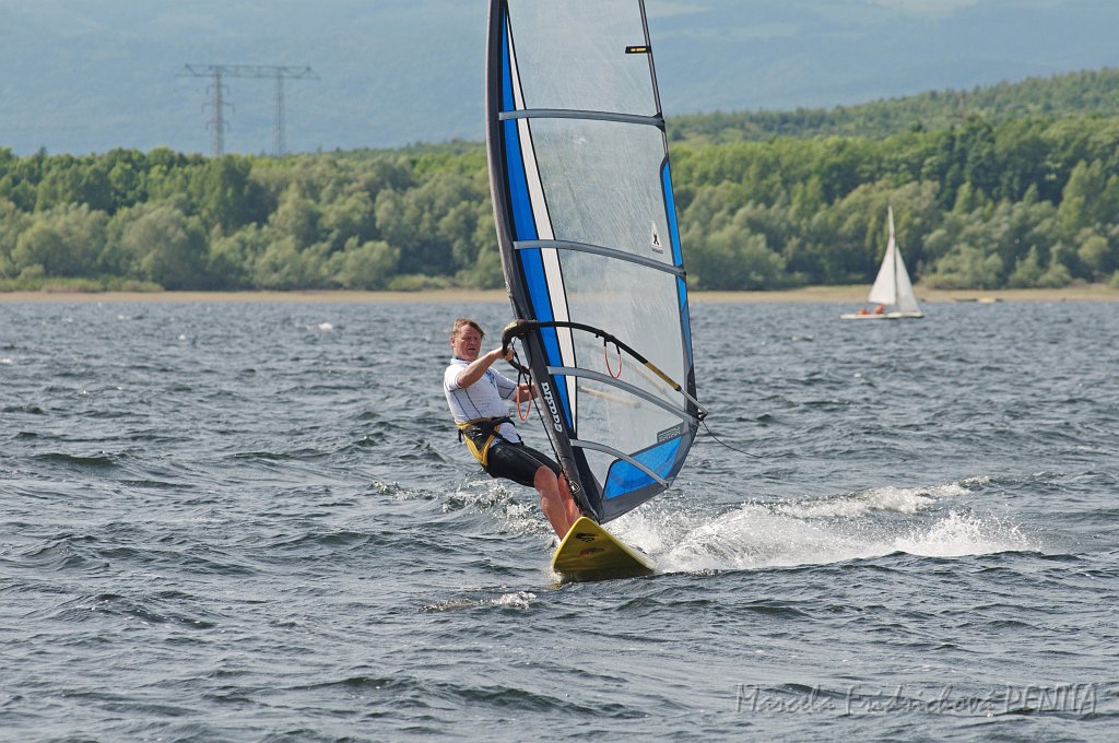 D2011-003-105u.jpg