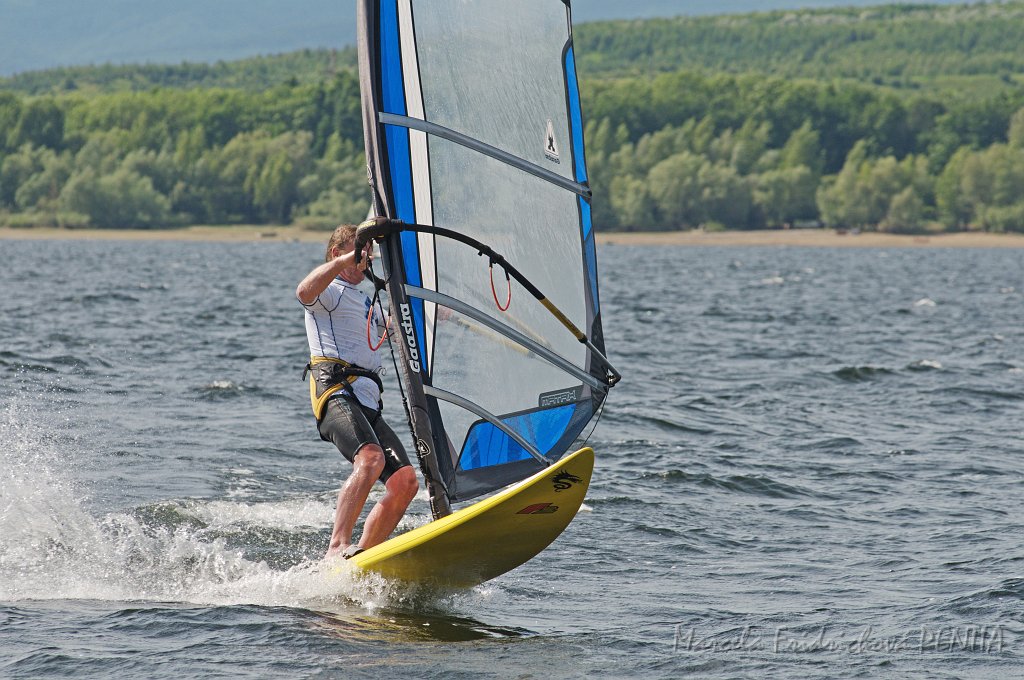 D2011-003-106u.jpg
