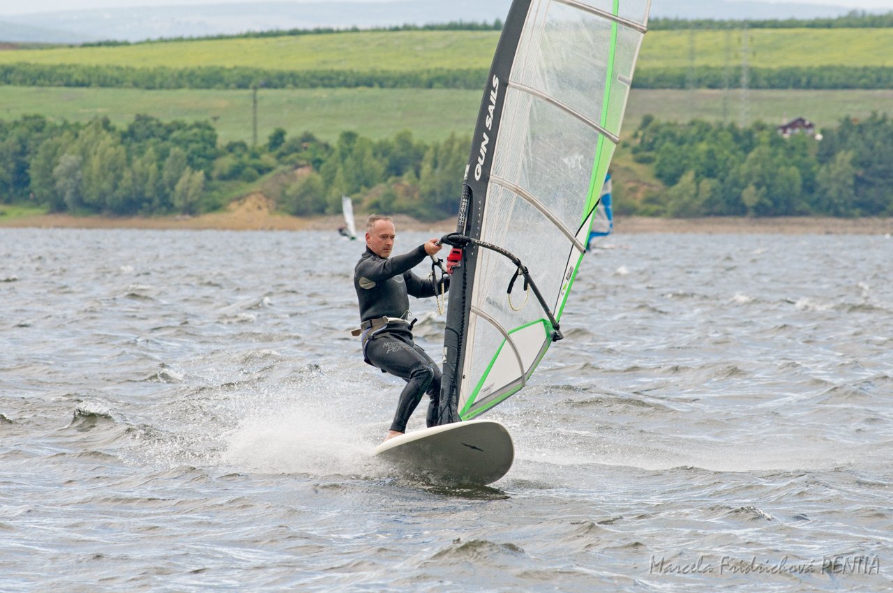 D2011-007-0569.jpg