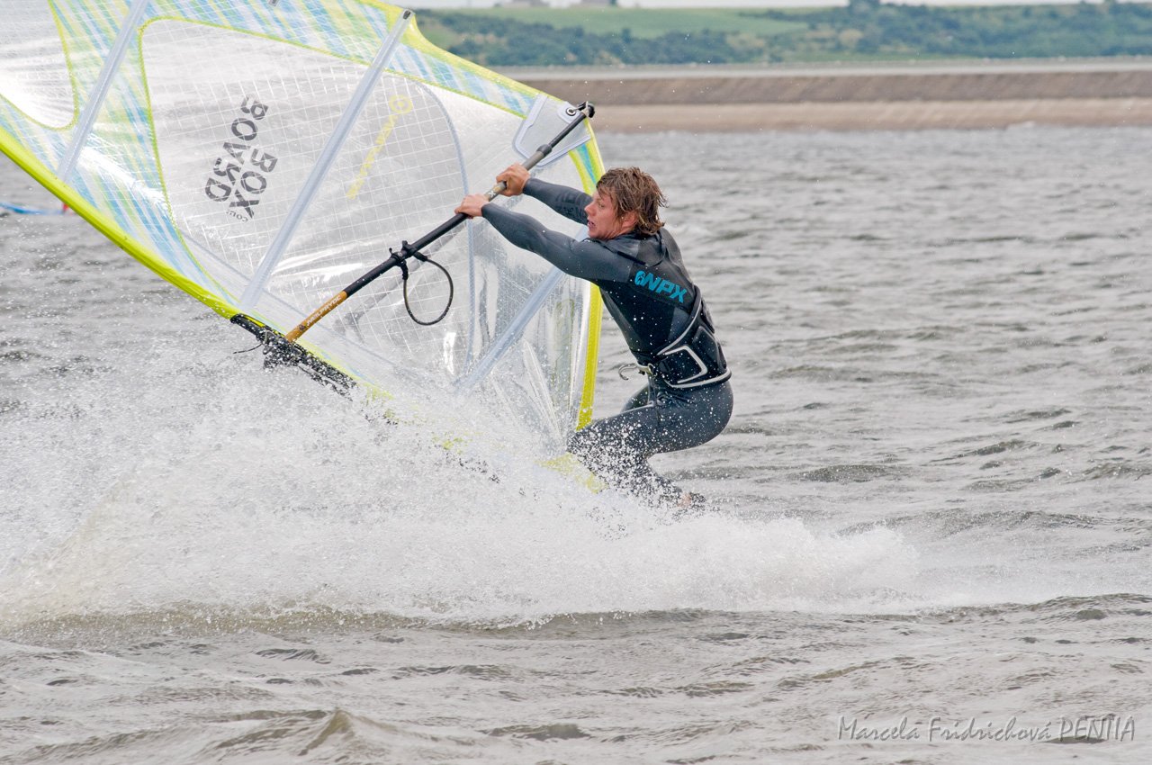 D2011-007-0594.jpg